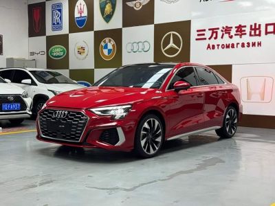 Audi A3, 2023 г., красный / фиолетовый, 41 500 км