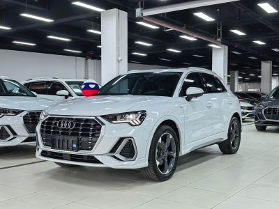 Audi 奥迪Q3, 2023 г., белый, 55 000 км