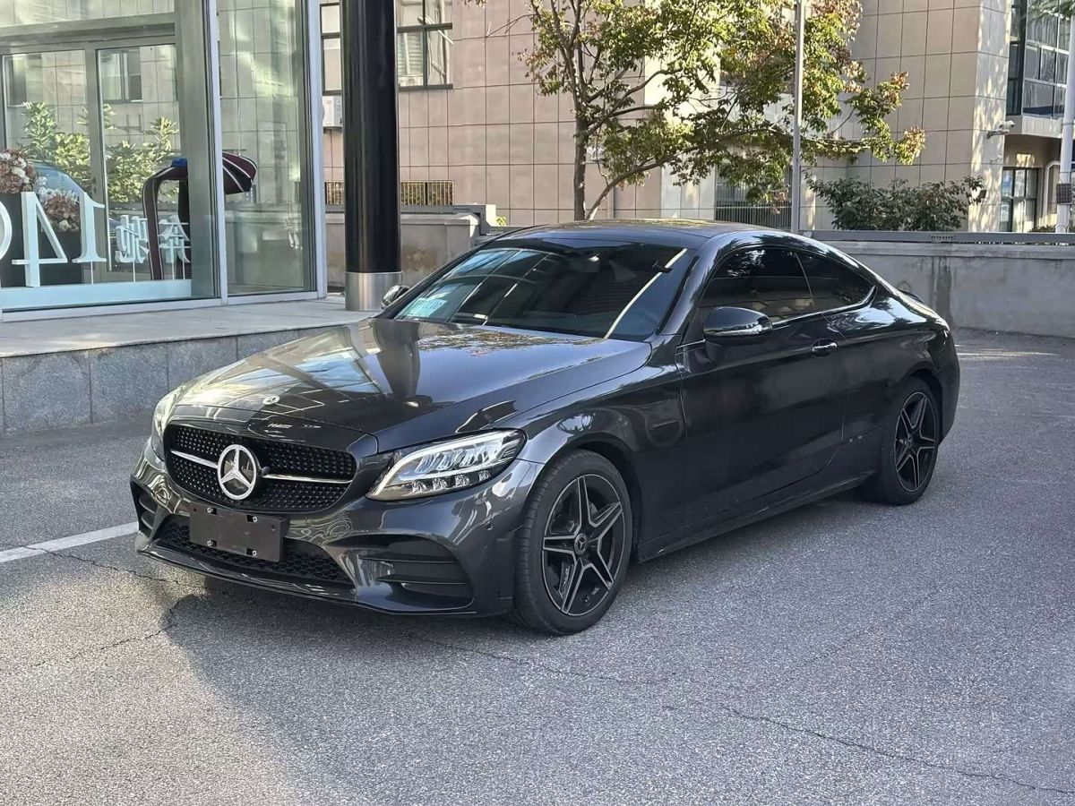 Mercedes-Benz C-Class (импортная версия для Китая) 2022 обновлённая версия C 260 轿跑车
