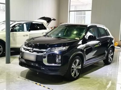 Mitsubishi 劲炫ASX, 2021 г., чёрный, 50 000 км