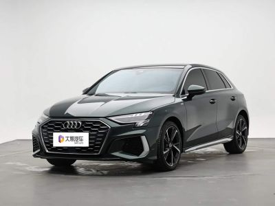 Audi A3, 2022 г., зелёный, 51 400 км
