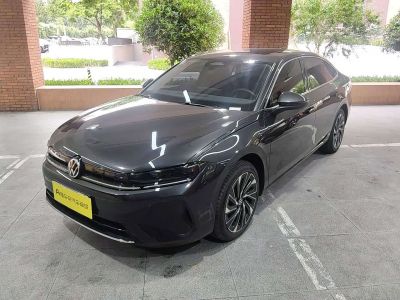 Volkswagen Sagitar, 2025 г., чёрный, 20 000 км Volkswagen Sagitar 2026 L 300TSI DSG Люкс