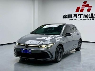 Volkswagen Golf, 2024 г., белый, 55 500 км Volkswagen Golf 2023 280TSI DSG R-Line