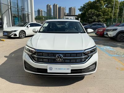 Volkswagen Sagitar, 2025 г., чёрный, 20 000 км Volkswagen Sagitar 2025 200TSI DSG комплектация «Фэйюэ»
