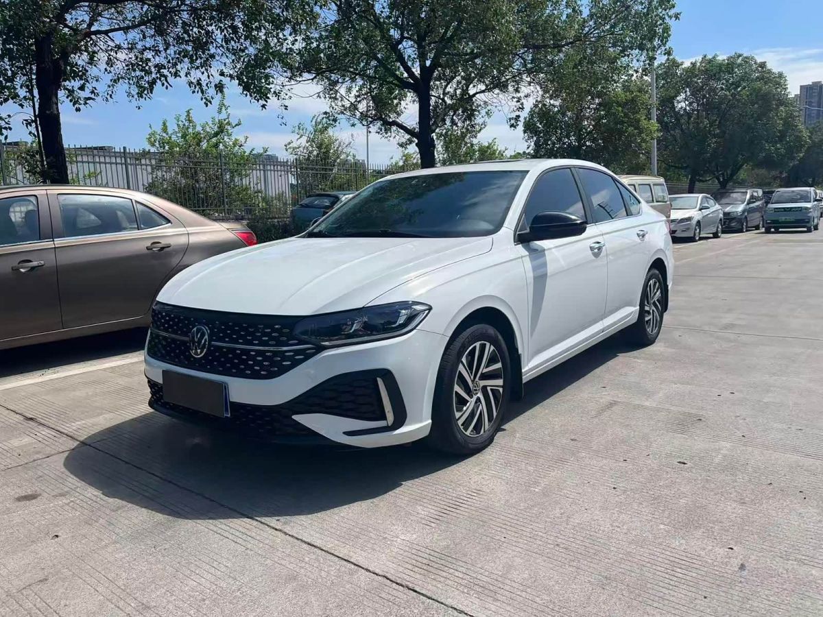 Volkswagen Lavida 2023 280TSI DSG исполнение «Звёздное небо» комплектация «Маньи»