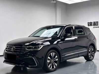 Volkswagen Tiguan L 2022 330TSI автомат одна ведущая ось R-Line комплектация «Юэсян»