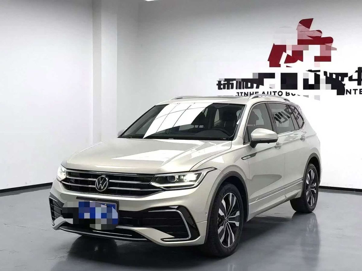Volkswagen Tiguan L 2022 330TSI автомат одна ведущая ось R-Line комплектация «Юэсян»