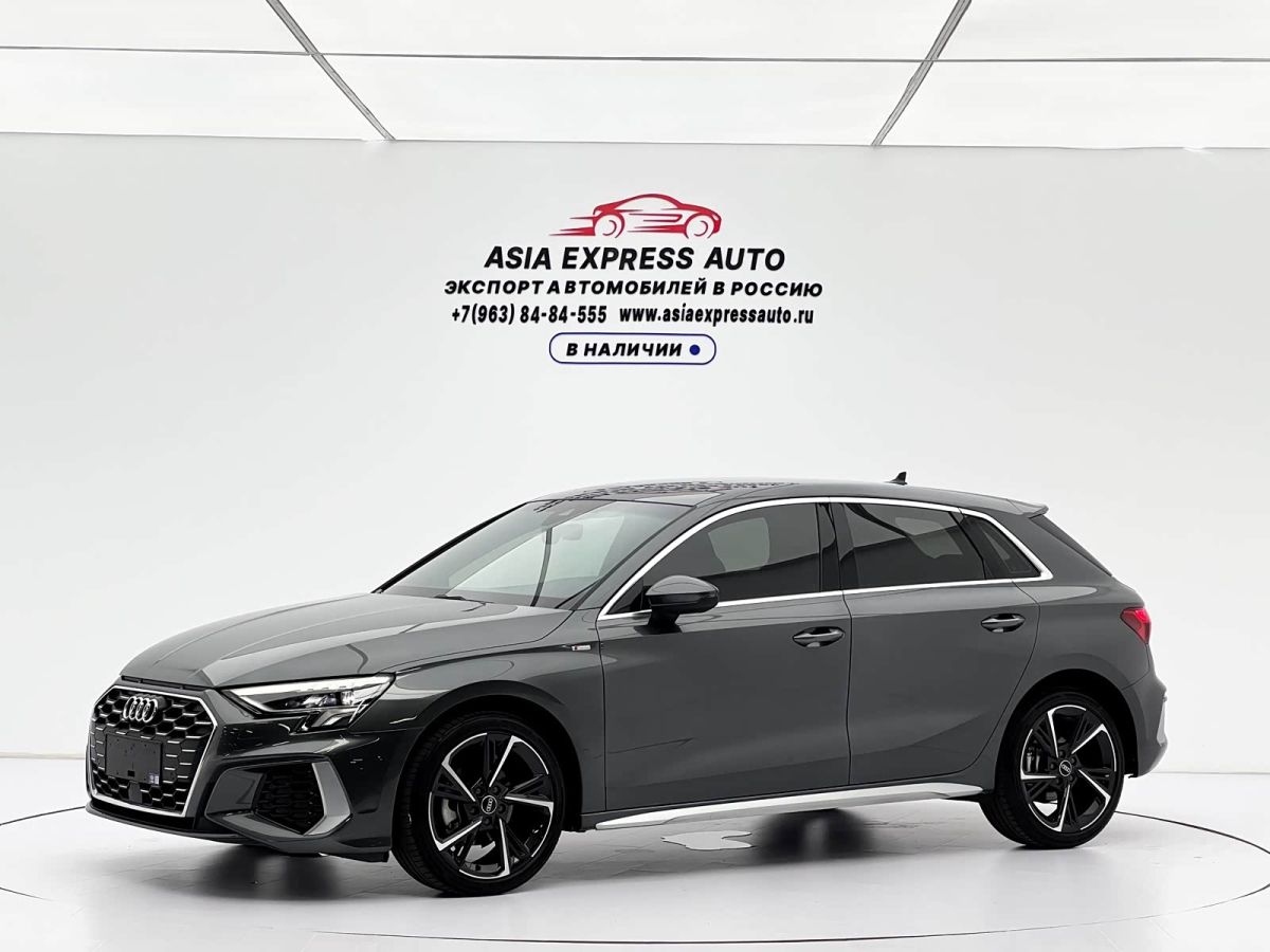 Audi A3, 2023 г., серебристый / серый, 31 000 км Audi A3, 2023 г., серебристый / серый, 31 000 км