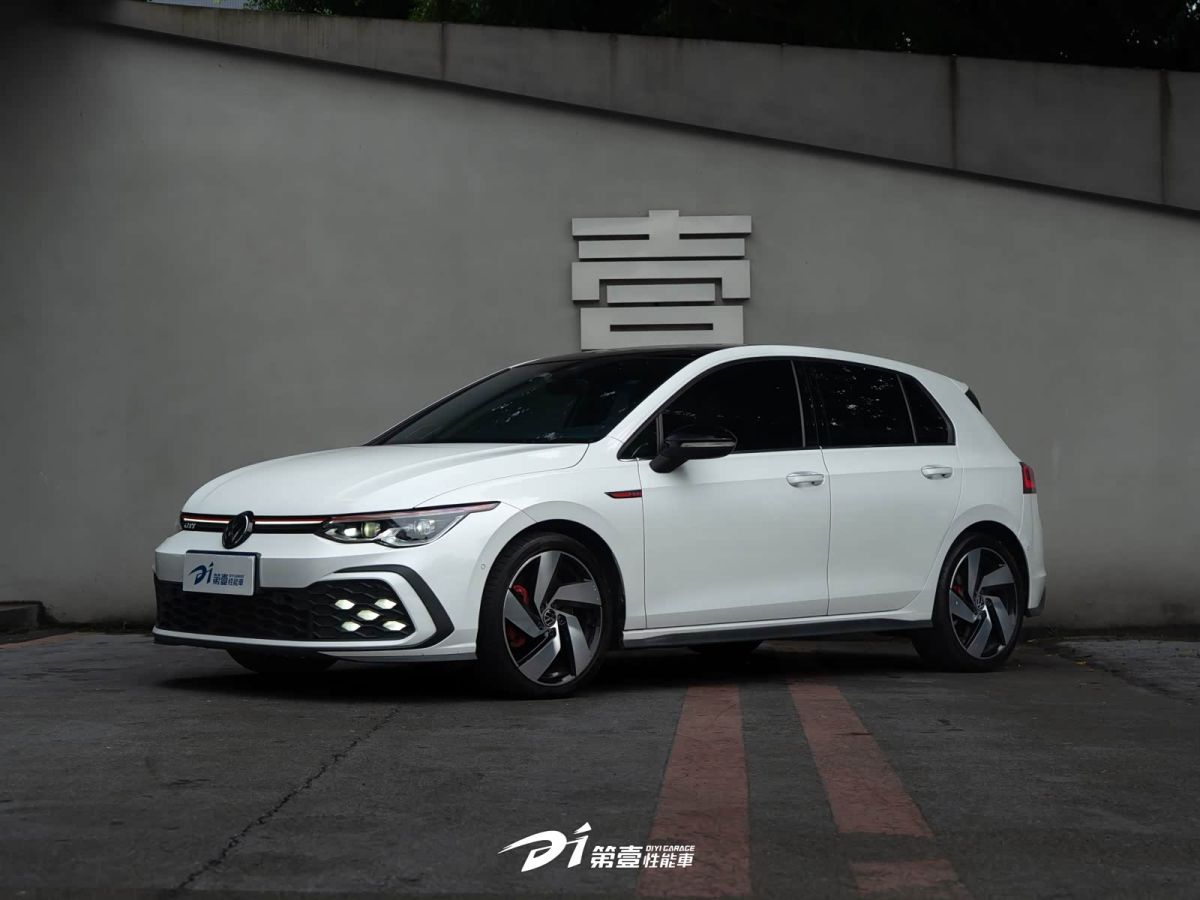 Volkswagen Golf GTI 2023 380TSI DSG GTI