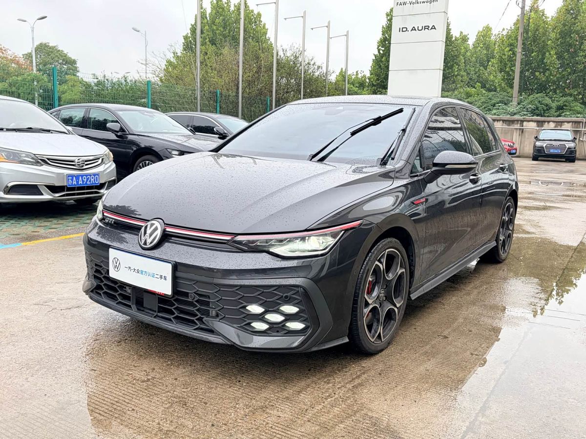 Volkswagen Golf GTI 2026 380TSI DSG GTI
