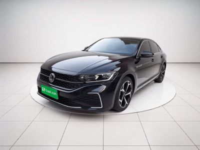 Volkswagen Passat PHEV, 2026 г., чёрный, 100 км Volkswagen Passat 2023 330TSI исполнение «Звёздное небо» комплектация «Элита»