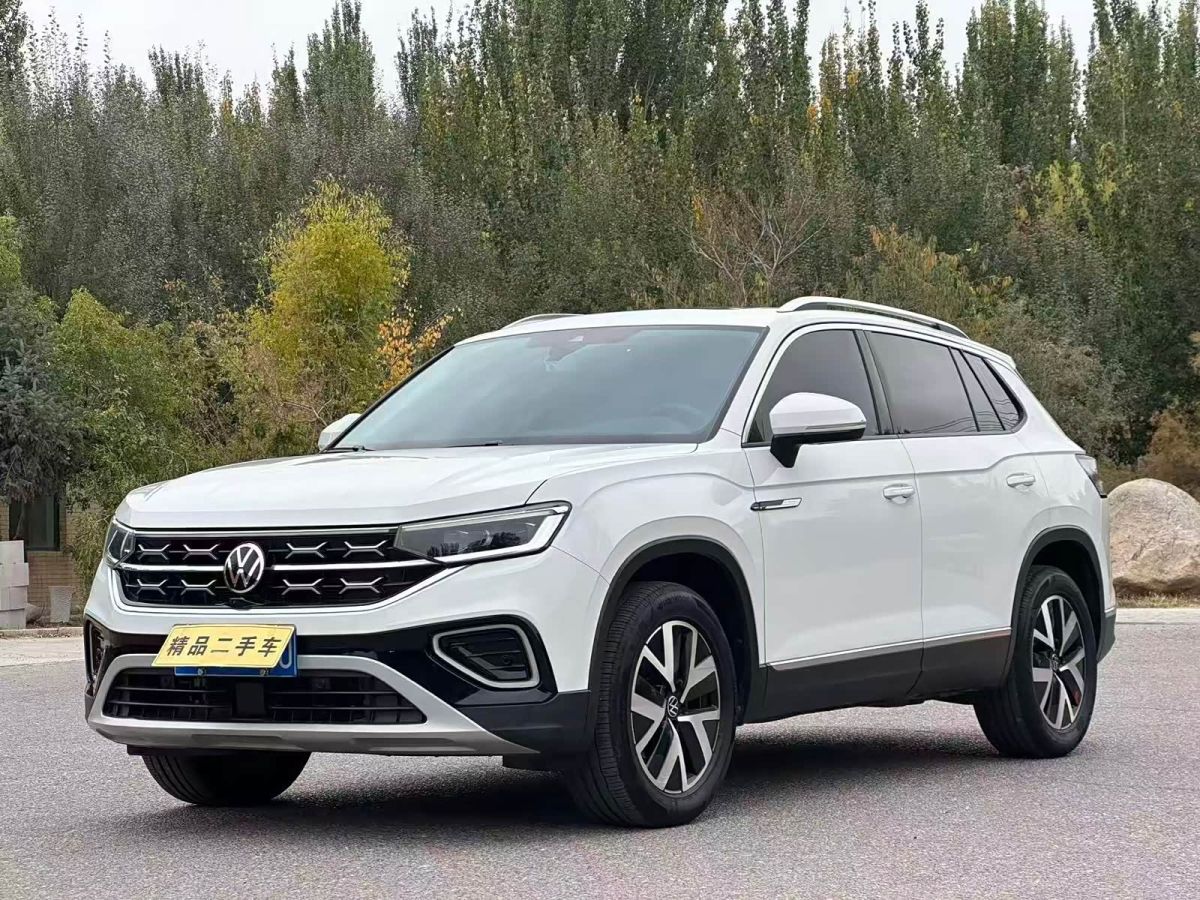 Volkswagen Tayron 2024 300TSI одна ведущая ось комплектация «Люкс Plus», исполнение «Цзиньцзе»