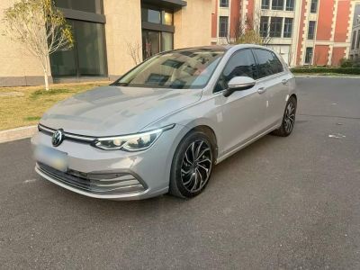 Volkswagen Golf, 2022 г., серебристый / серый, 29 000 км Volkswagen Golf 2021 280TSI DSG Pro