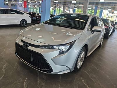 Toyota Levin, 2021 г., серебристый / серый, 51 500 км