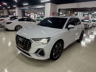 Audi 奥迪Q3, 2023 г., белый, 28 000 км