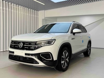 Volkswagen Tayron 2023 280TSI одна ведущая ось комплектация «Люкс Plus», исполнение «Цзиньцзе»