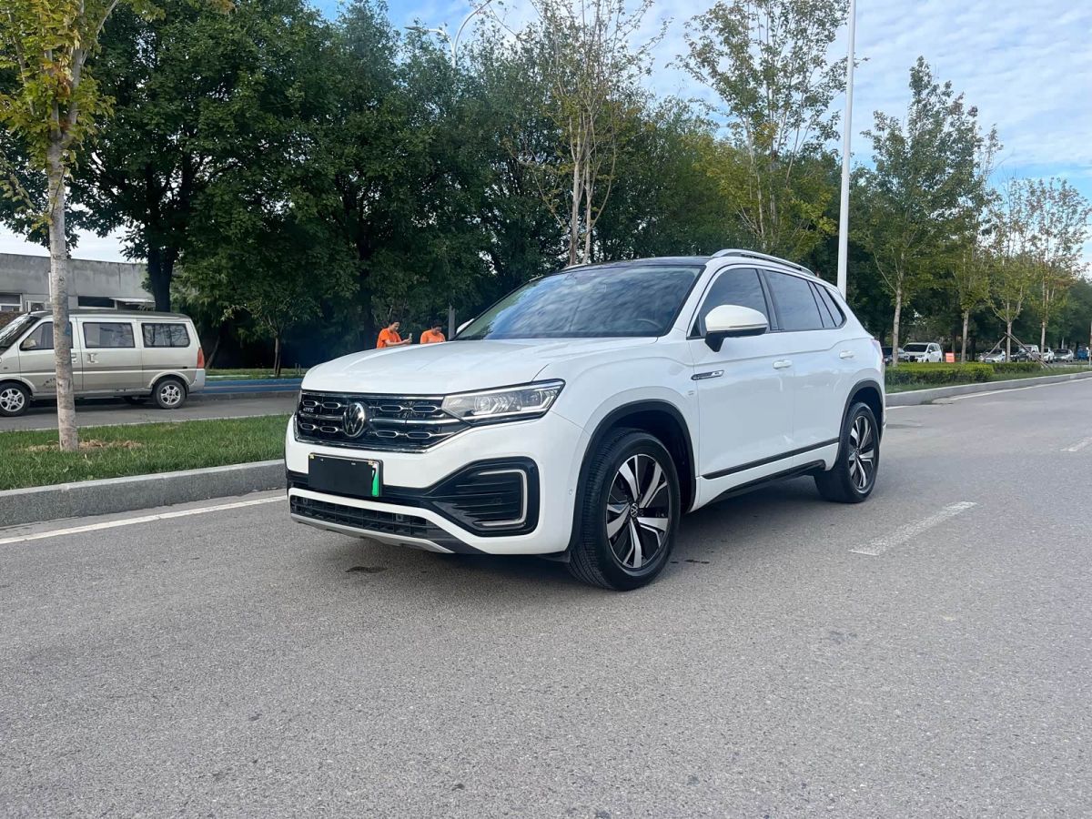 Volkswagen Tayron GTE 2022 1.4T Премиум