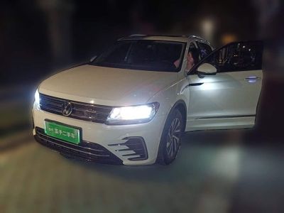 Volkswagen Tharu, 2026 г., серебристый / серый, 5 700 км Volkswagen Tiguan L подключаемый гибрид 2020 430PHEV подключаемый гибрид Премиум