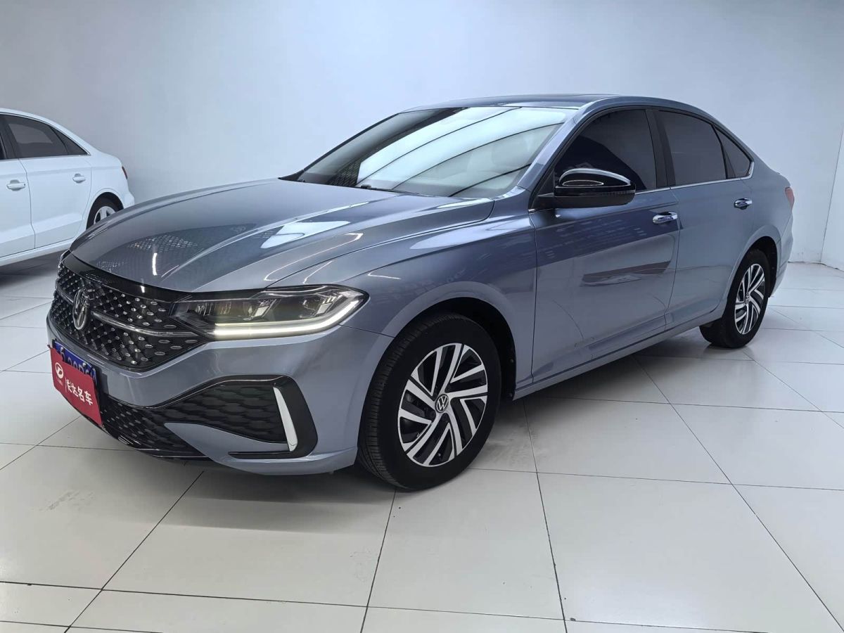 Volkswagen Lavida, 2023 г., синий, 28 000 км Volkswagen Lavida 2023 300TSI DSG исполнение «Звёздное небо» комплектация «Маньи»
