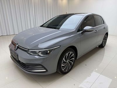 Volkswagen Golf, 2022 г., серебристый / серый, 17 000 км Volkswagen Golf 2021 280TSI DSG Pro