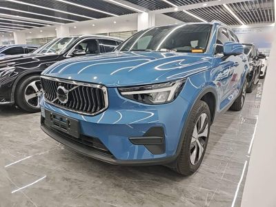 Volvo 沃尔沃XC40, 2023 г., синий, 17 300 км