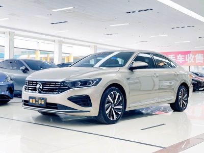 Volkswagen Passat, 2022 г., чёрный, 52 000 км Volkswagen Passat 2022 330TSI исполнение «Звёздное небо» Люкс