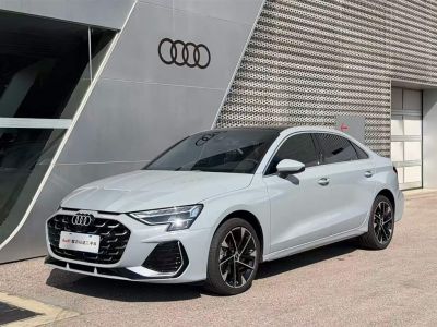 Audi A3, 2026 г., серебристый / серый, 8 400 км