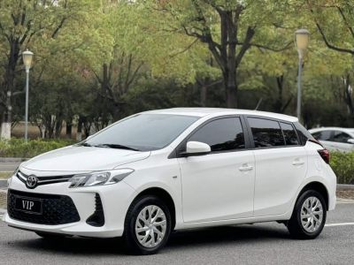 Toyota Levin, 2024 г., белый, 43 100 км Toyota 威驰FS, 2021 г., белый, 11 400 км