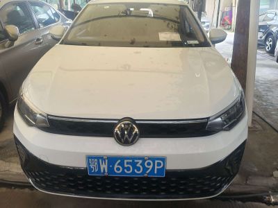 Volkswagen Lavida, 2024 г., белый, 35 100 км Volkswagen Lavida 2025 исполнение «Синьжуй» 1.5L 出众 комплектация «Синьи»