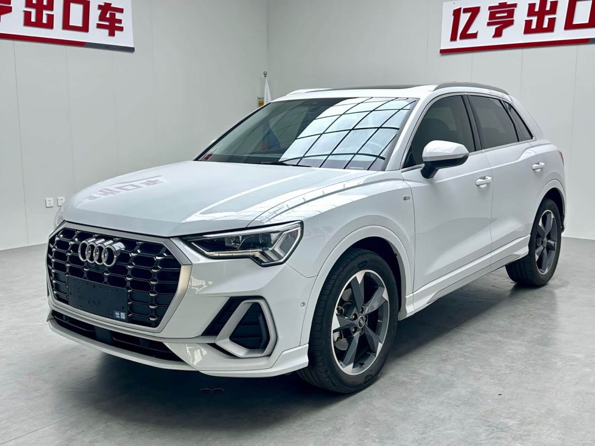 Audi 奥迪Q3, 2023 г., белый, 44 000 км