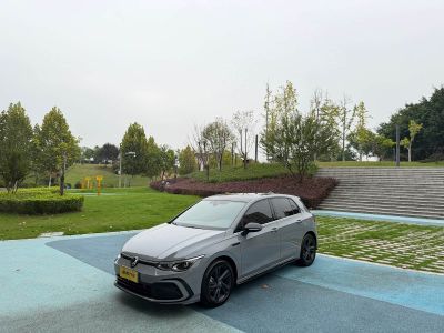 Volkswagen Golf, 2022 г., серебристый / серый, 56 000 км Volkswagen Golf 2021 280TSI DSG R-Line