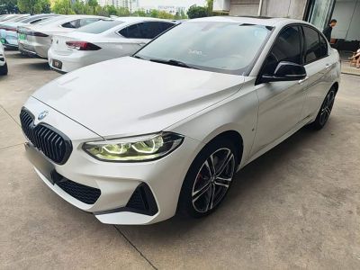 BMW 1 серия, 2022 г., белый, 60 000 км BMW 1 серия 2021 обновлённая версия 125i пакет M Sport, исполнение «Ночь»