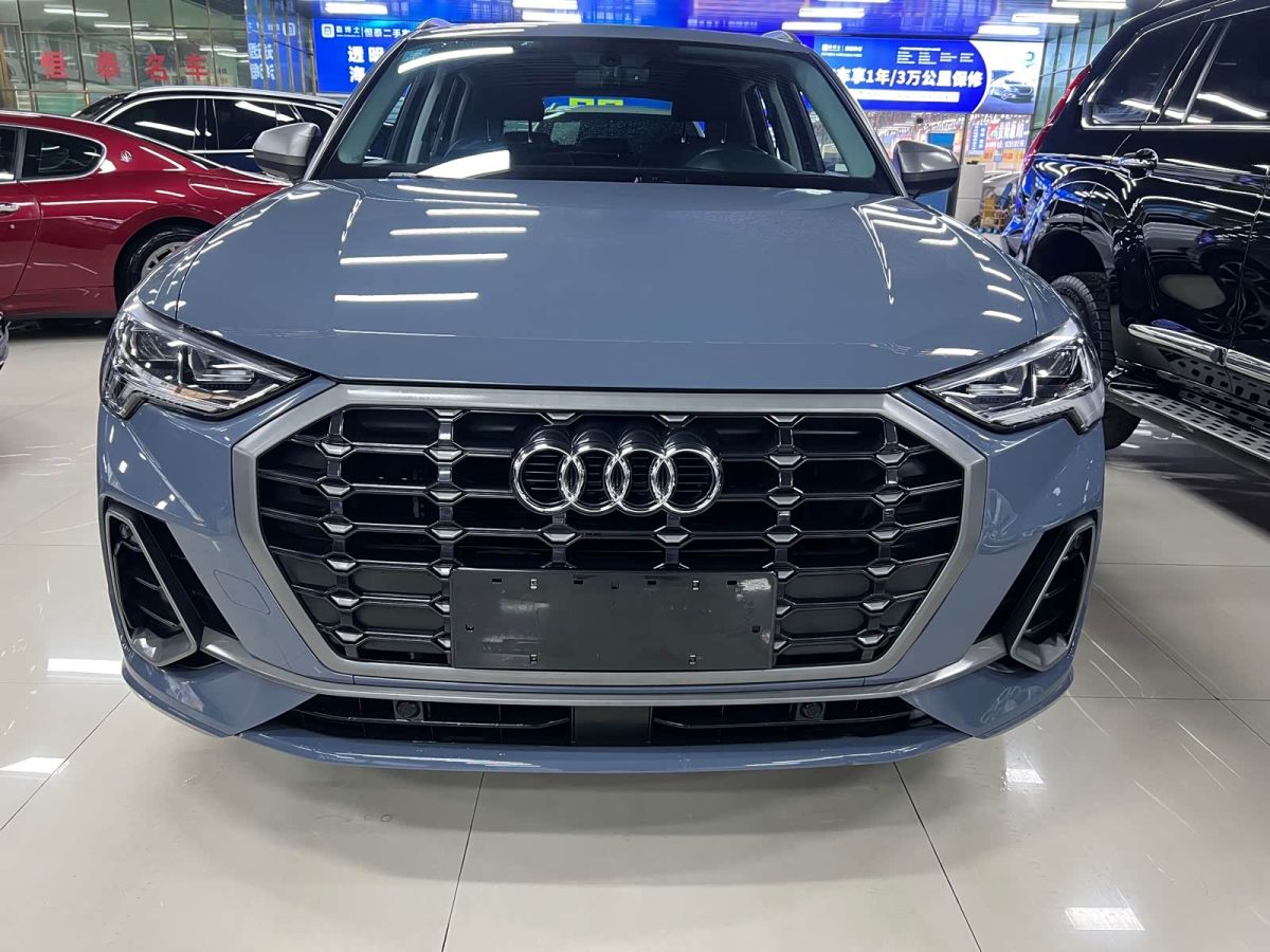 Audi 奥迪Q3, 2022 г., синий, 62 000 км