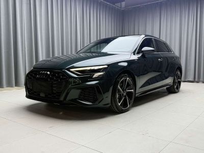 Audi A3, 2023 г., зелёный, 18 000 км