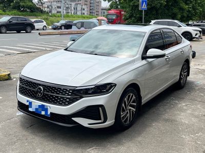 Volkswagen Lavida 2023 1.5L автомат исполнение «Звёздное небо» пять миллионов версия