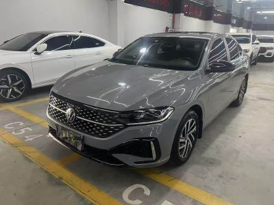 Volkswagen Lavida 2023 200TSI DSG исполнение «Звёздное небо» комплектация «Маньи»