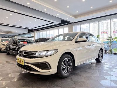 Volkswagen Bora 2025 200TSI DSG комплектация «Юэсин Навигация»