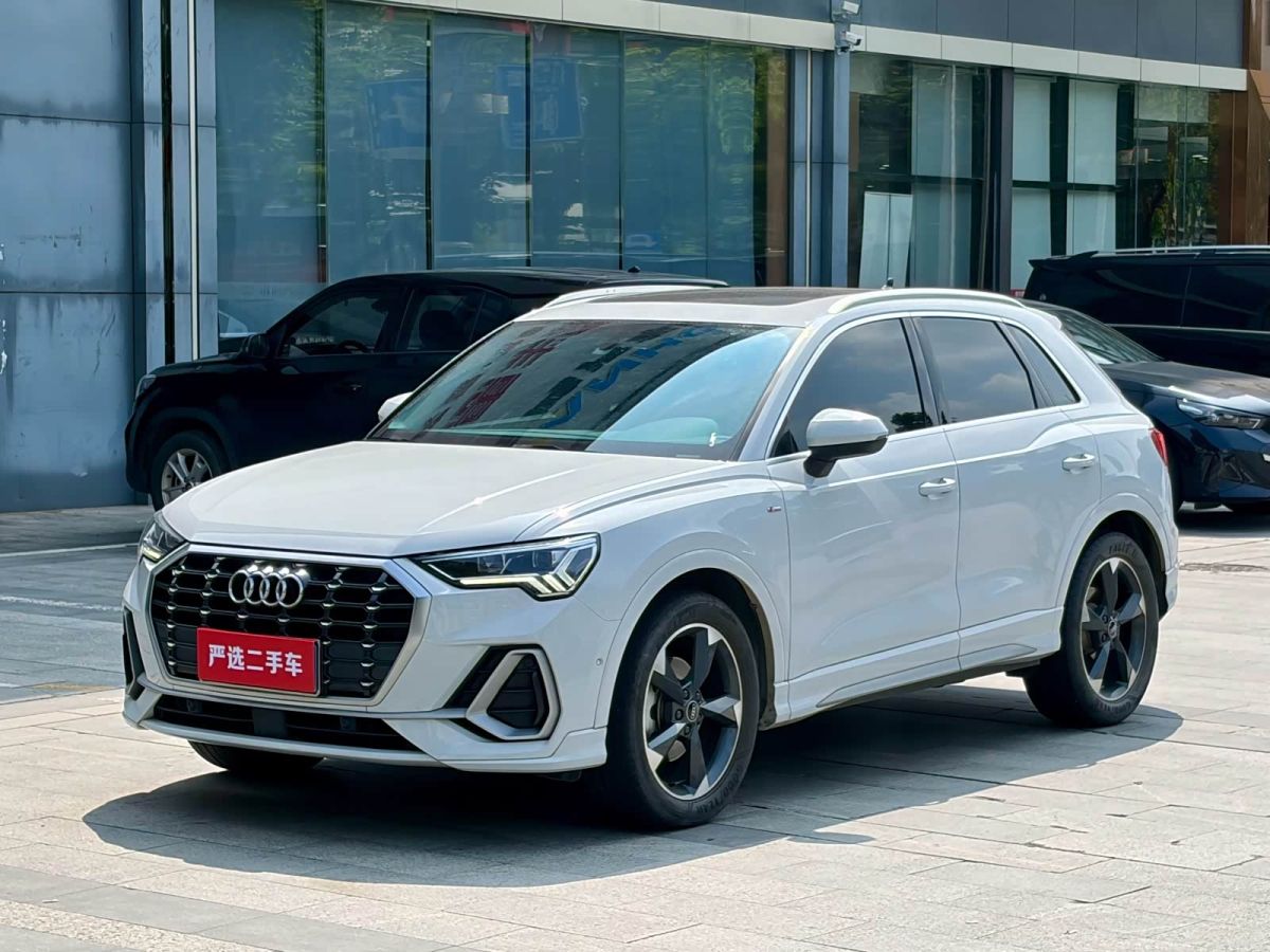 Audi 奥迪Q3, 2022 г., белый, 72 000 км