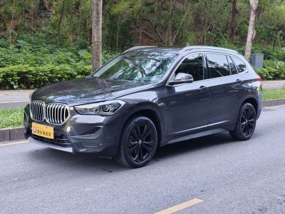 BMW X1, 2021 г., красный / фиолетовый, 15 000 км BMW X1 2021 sDrive20Li комплектация «Стиль»