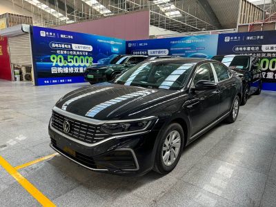 Volkswagen Passat PHEV, 2023 г., чёрный, 50 000 км Volkswagen Passat подключаемый гибрид 2025 430PHEV гибрид комплектация «Бизнес»