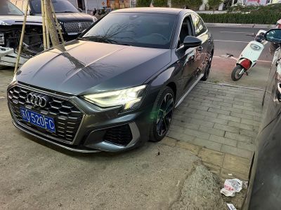 Audi A3, 2023 г., серебристый / серый, 33 000 км