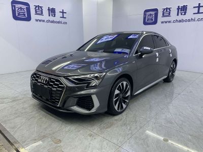 Audi A3, 2023 г., серебристый / серый, 17 000 км