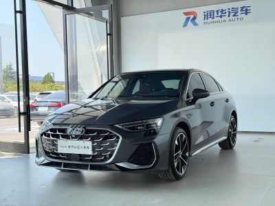 Audi A3, 2026 г., серебристый / серый, 6 800 км