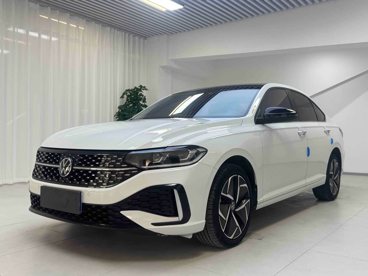 Volkswagen Lavida 2023 280TSI DSG исполнение «Звёздное небо» комплектация «Юнъи»