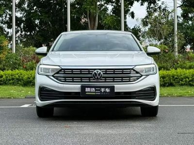 Volkswagen Sagitar, 2023 г., белый, 36 000 км Volkswagen Sagitar 2023 280TSI DSG комплектация «Чаоюэ Lite»