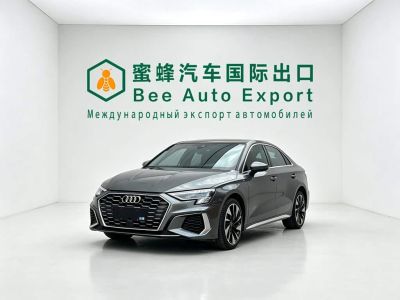 Audi A3, 2023 г., серебристый / серый, 19 000 км