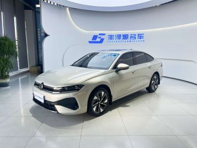 Volkswagen Sagitar, 2025 г., чёрный, 20 000 км Volkswagen Sagitar 2026 L 300TSI DSG комплектация «Элита»