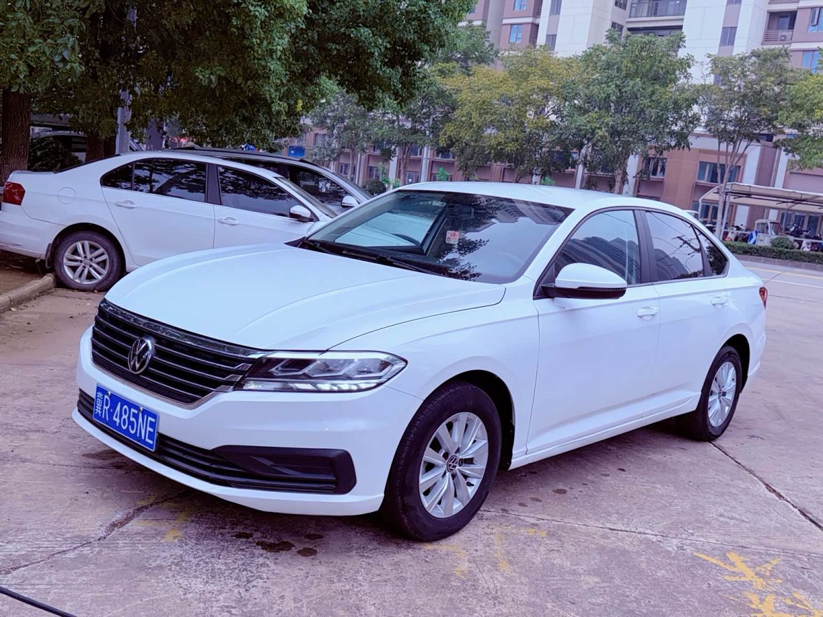 Volkswagen Lavida 2022 1.5L автомат комплектация «Стиль»