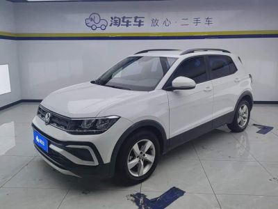 Volkswagen T-Cross, 2022 г., красный / фиолетовый, 35 000 км Volkswagen T-Cross 2023 обновлённая версия 1.5L автомат комплектация «Стиль»