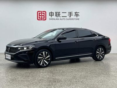 Volkswagen Passat, 2024 г., серебристый / серый, 8 700 км Volkswagen Passat 2024 380TSI комплектация «Элита»